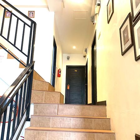 Lub Sbuy Hostel Phuket Exterior photo